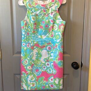Lily Pulitzer size 4